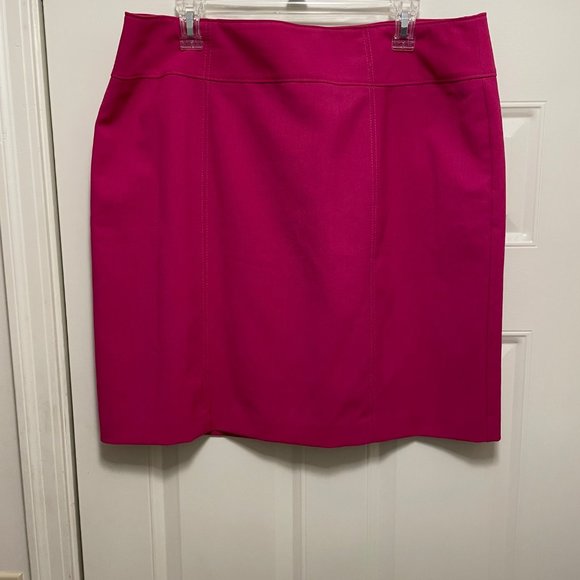 Worthington Dresses & Skirts - Worthington Lined Skirt with Slit Size 18 Barbie Pink Magenta